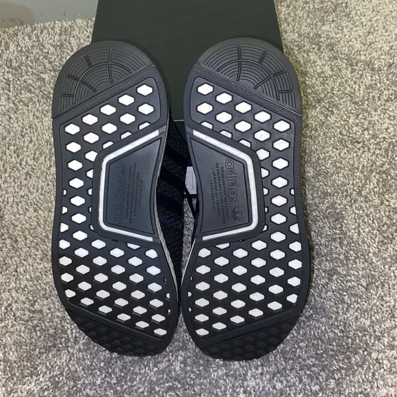 Adidas NMD_R1 black sneakers. - Picture 3 of 5
